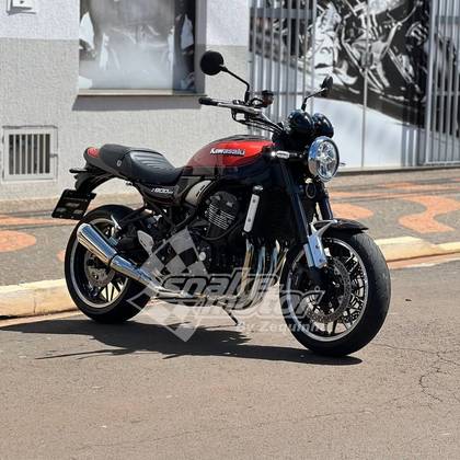 KAWASAKI Z900RS 